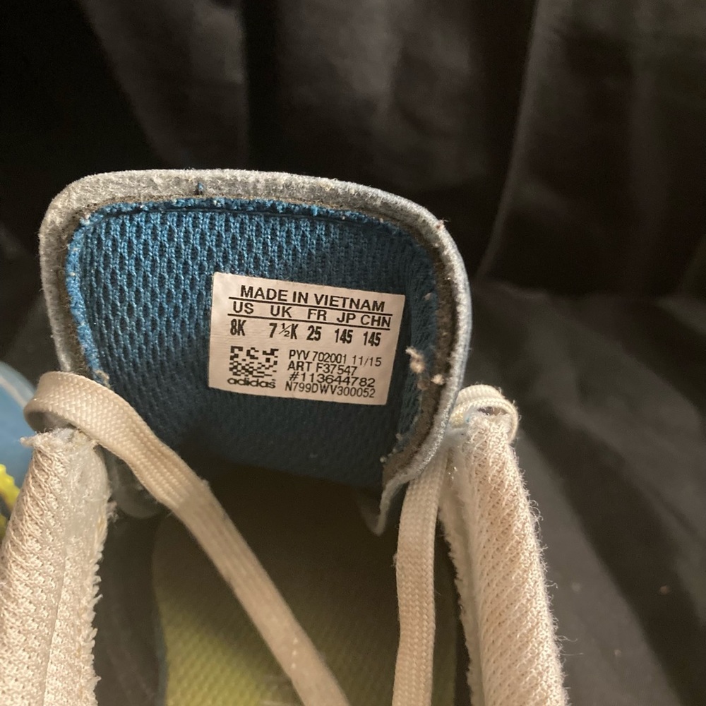 Adidas - Picture 3 of 3